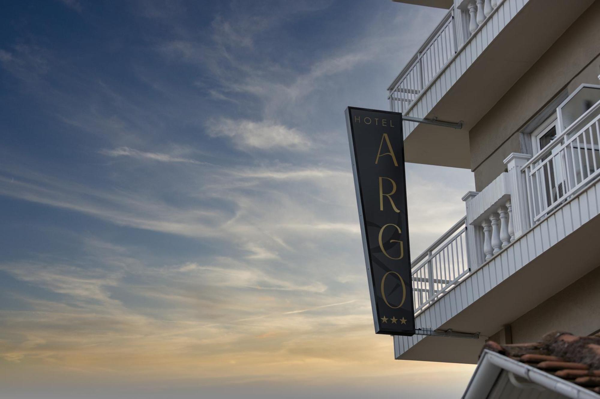 Hotel Argo Paralía Eksteriør bilde